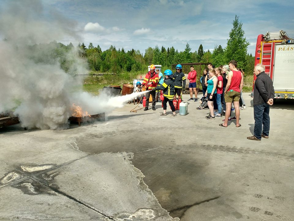 päästelaagri tule kustutamine
